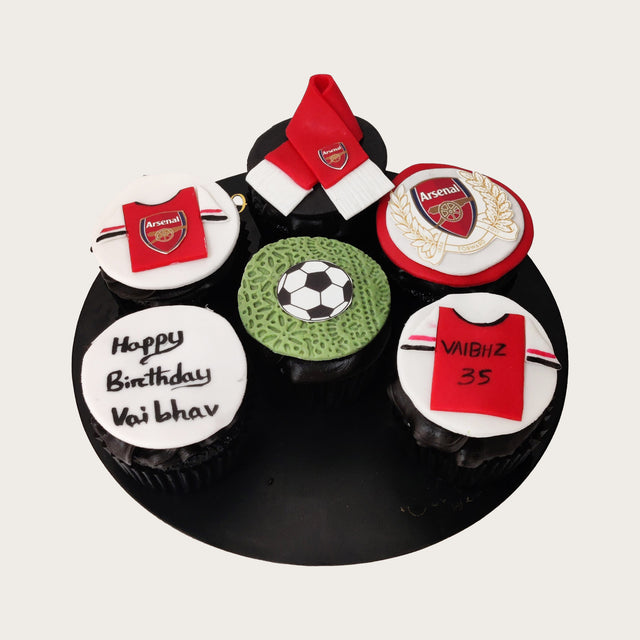 Arsenal Fan - Crave by Leena