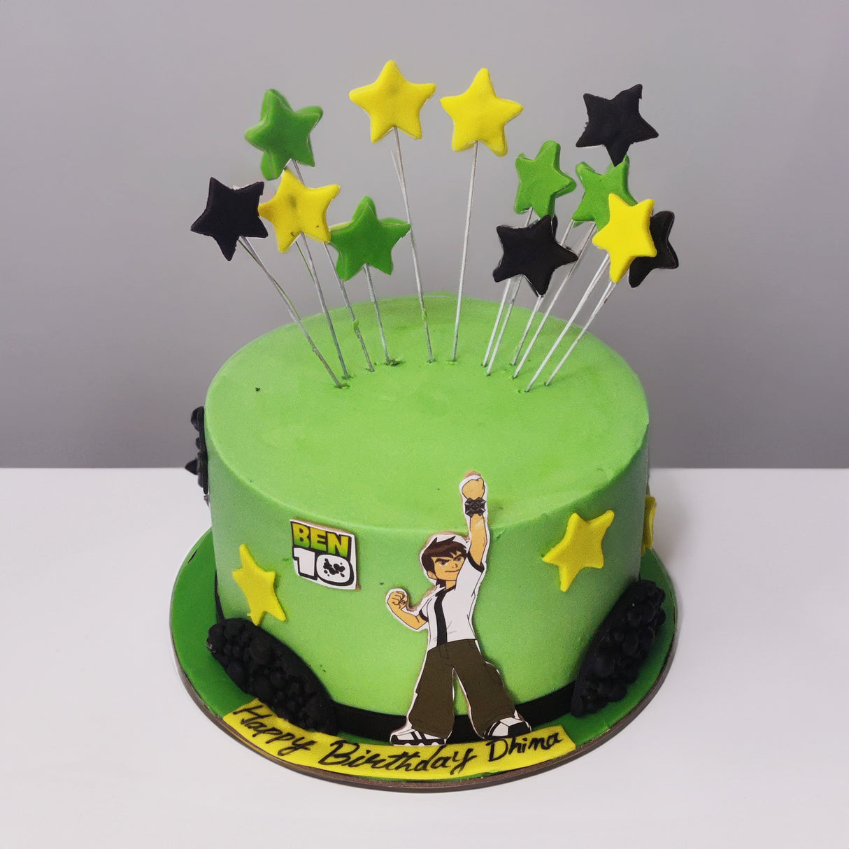 Ben 10 Theme Cake