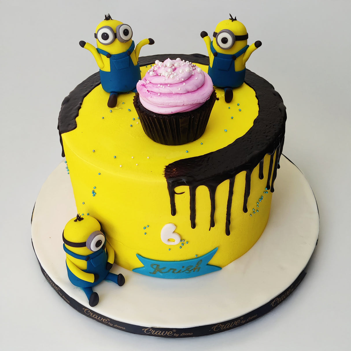 Minion Birthday Cake