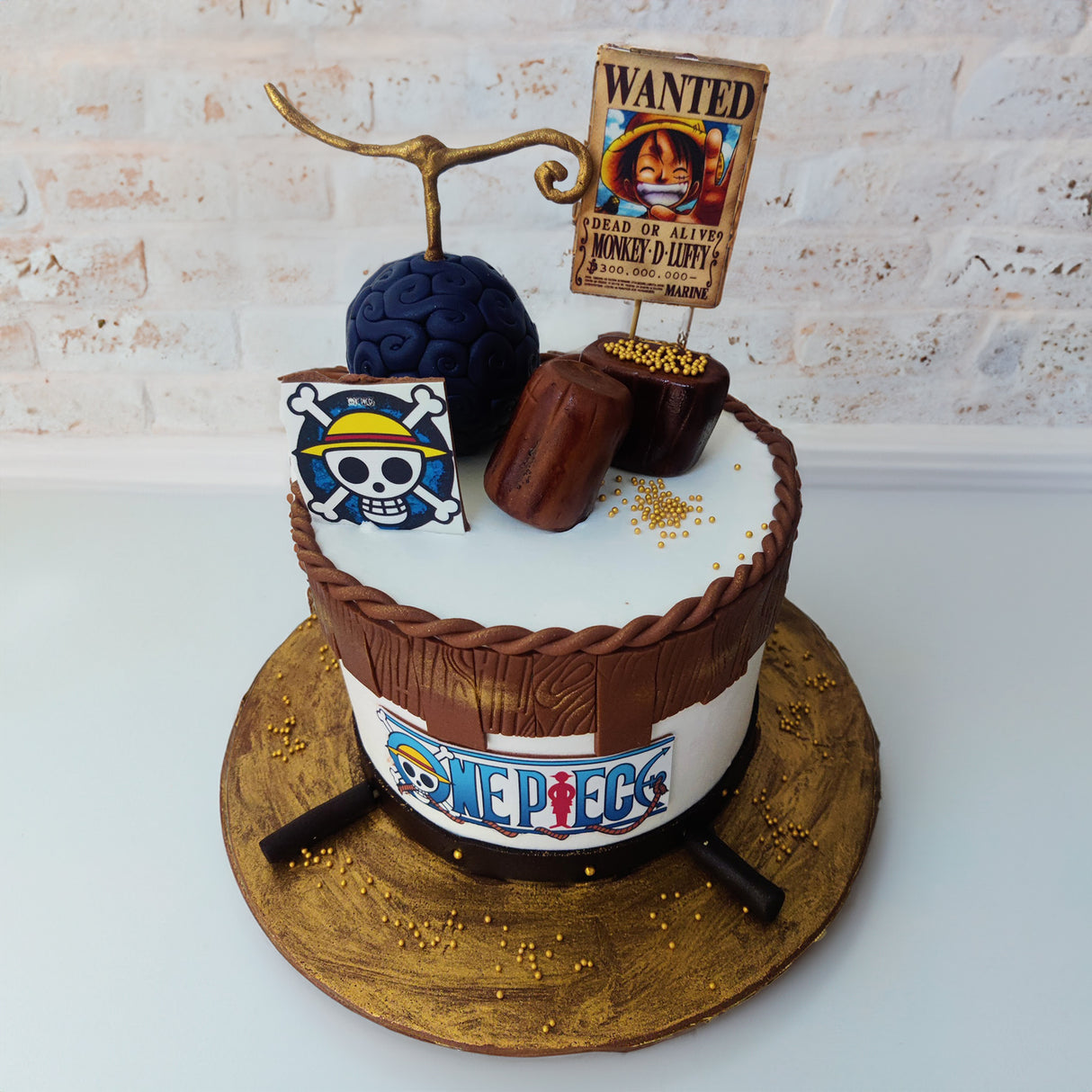 One Piece theme cake