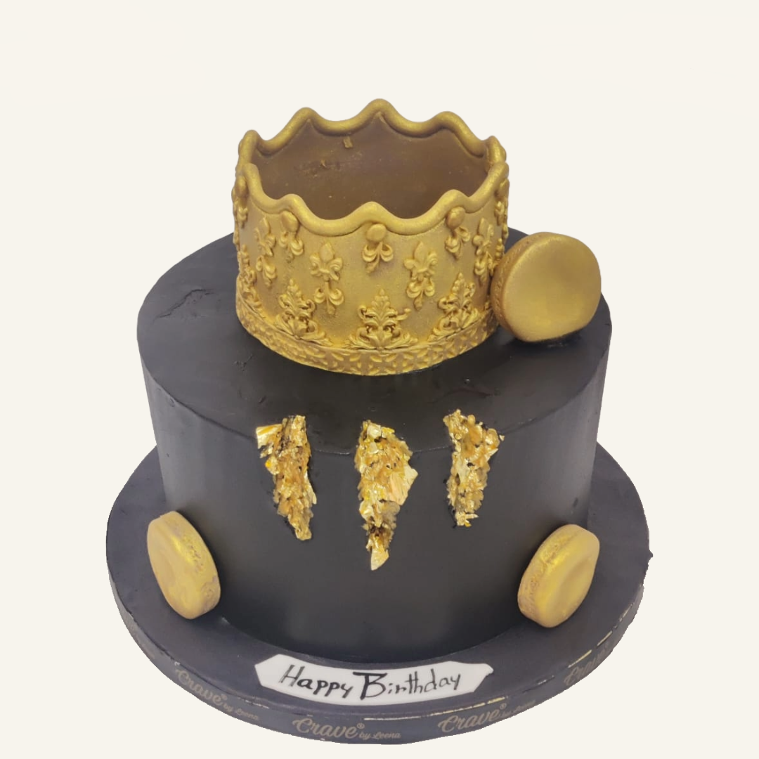 Cake with crown - Decorated Cake by Sunny Dream - CakesDecor