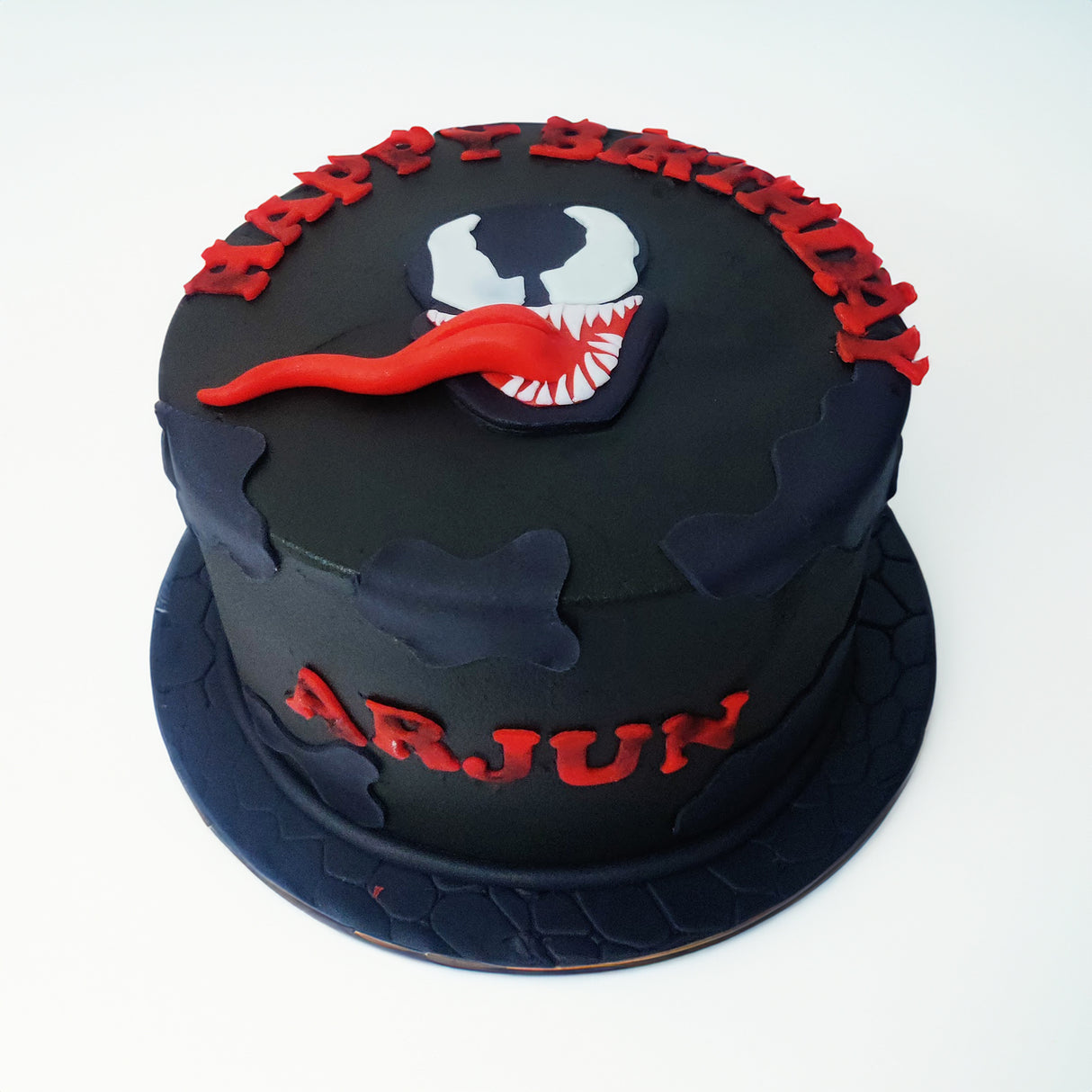 Dark Delight Venom Cake