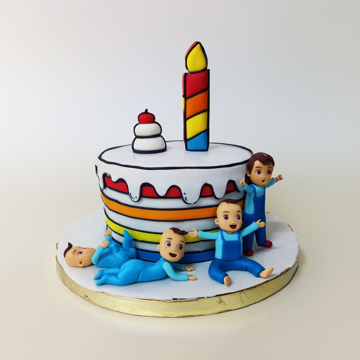 Baby Growth Cake