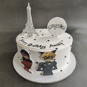 Miraculous Ladybug Cake 4