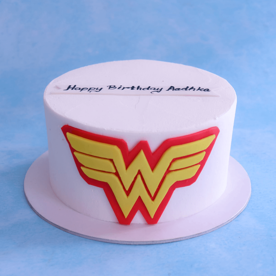 Alliance Bakery & Café » 2D & 3D Cakes | Mini cakes birthday, Wonder woman  cake, Wonder woman birthday