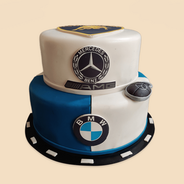 BMW theme Cake 🚘 . . Whatsapp to order only! No DM thank you 😘 . .  #elldinscupcake #cupcakesbyelldins #fondantcupcakes #fondantde... |  Instagram