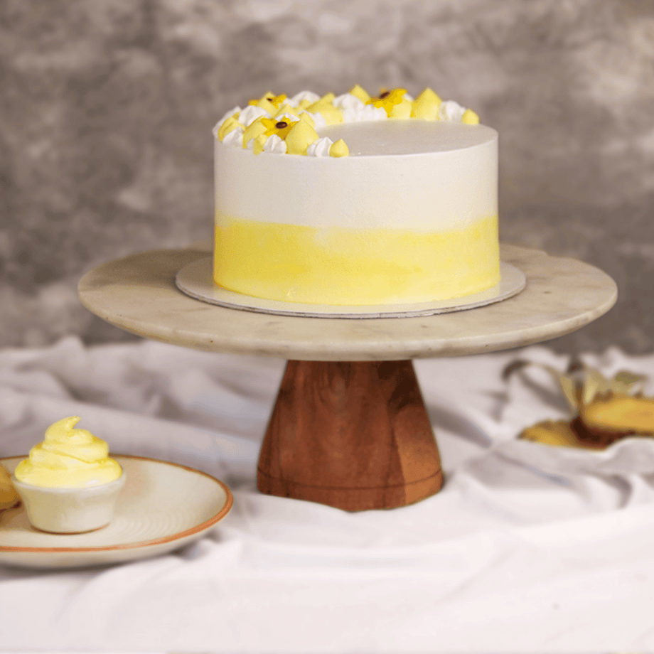 Order Cake Online, 3 Hour Delivery in Noida, Pineapple Cake, 500 Gms –  Creme Castle