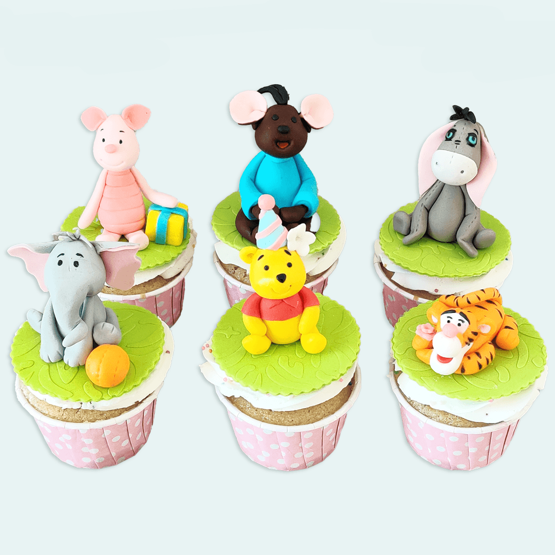 Winnie the pooh cake toppers - Mali cake and cake toppers